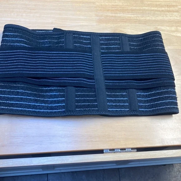 Upspring shrinkxbelly wrap. Small/Medium - Picture 3 of 4